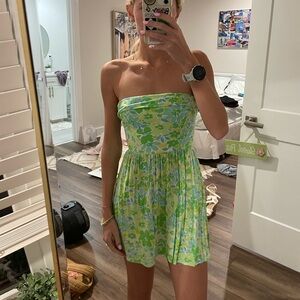 Isabelle’s cabinet Sky to Moon floral strapless mini dress